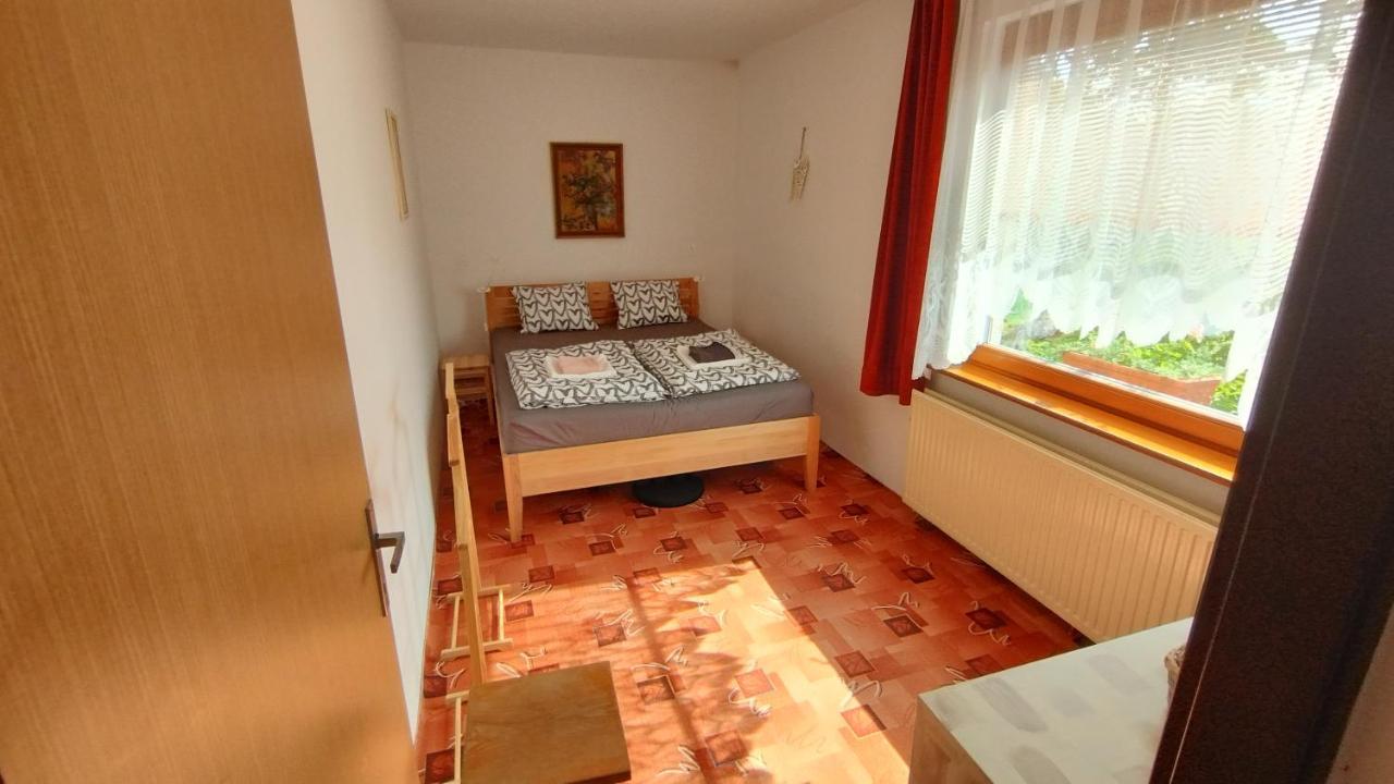 Prague Zbraslav Old Gardenアパートメント エクステリア 写真